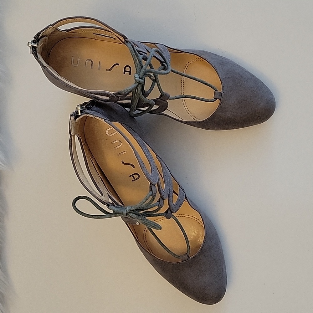 Unisa Lace up Pumps